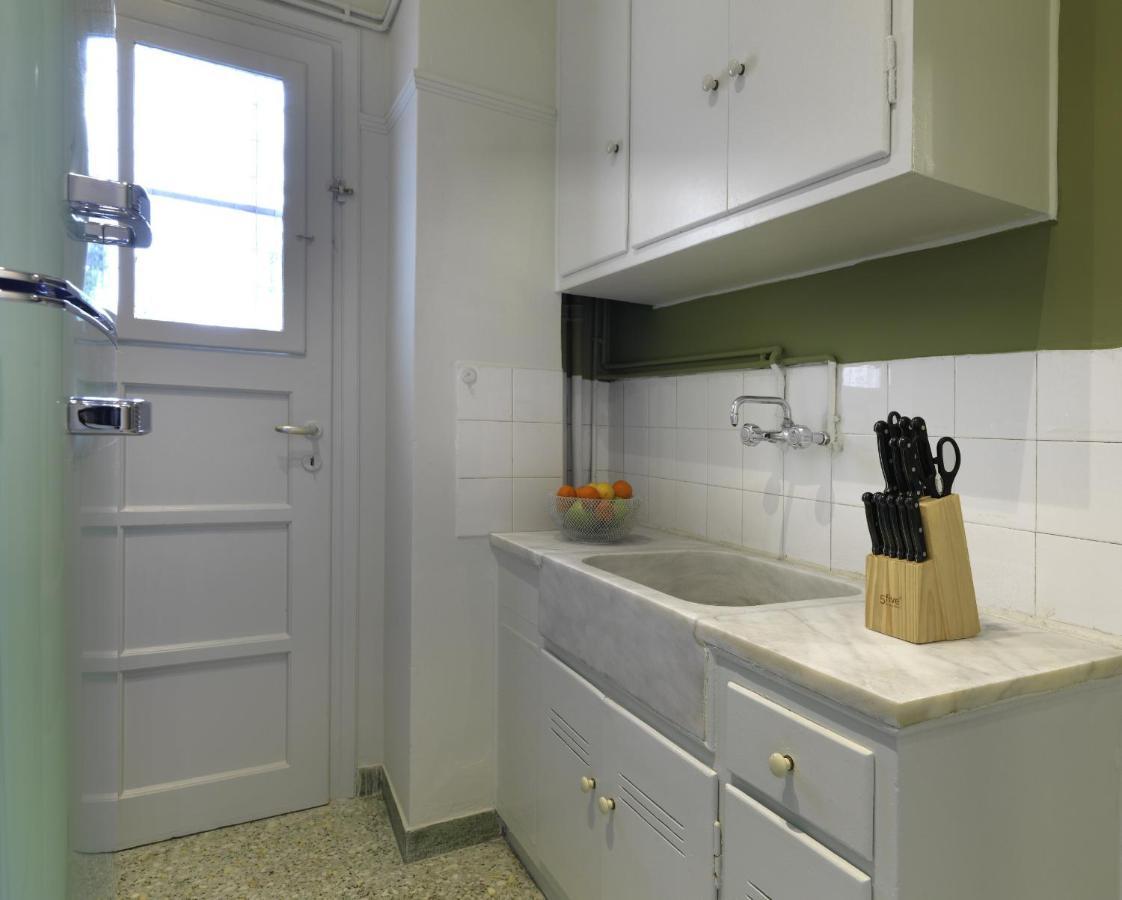 New Hidden Gem, A Studio At A Super Prime Location Атина Екстериор снимка
